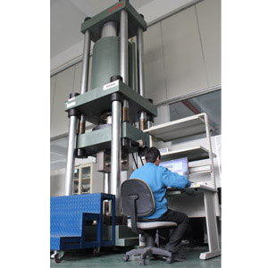 測量范圍: 500kN~6000kN